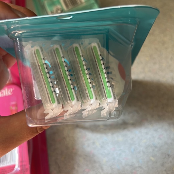 Razor bundle - Picture 4 of 5